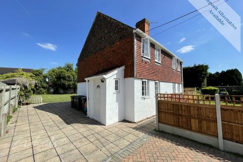 3 bedroom cottage to rent, Smithers Lane East Peckham TN12