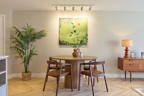 2 bedroom flat to rent, Hills Road, Cambridge CB2