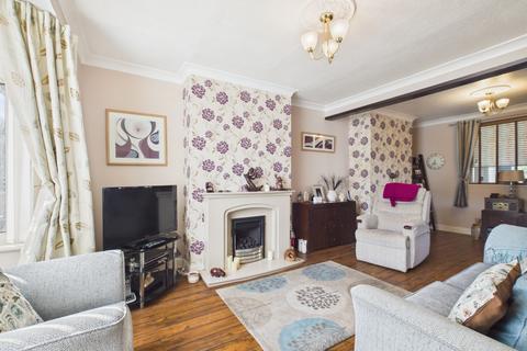 4 bedroom end of terrace house for sale, James Reckitt Avenue, Hull, East Riding of Yorkshire, HU8 7TH