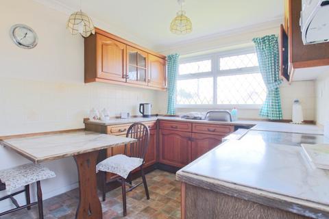 3 bedroom bungalow for sale, Berkeley Drive, Hedon, Hull,HU12 8PG