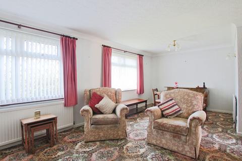 3 bedroom bungalow for sale, Berkeley Drive, Hedon, Hull,HU12 8PG