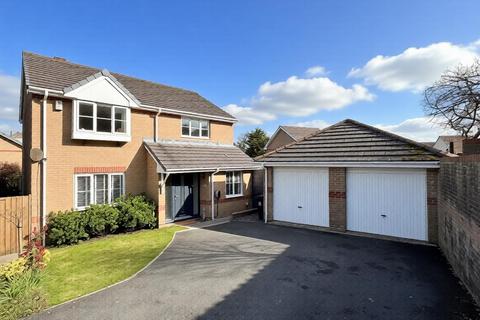 4 bedroom detached house for sale, Shackleton Drive, Newquay