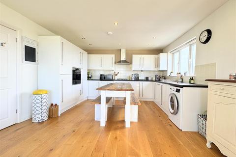 4 bedroom detached house for sale, Christian Way, Porth, Newquay