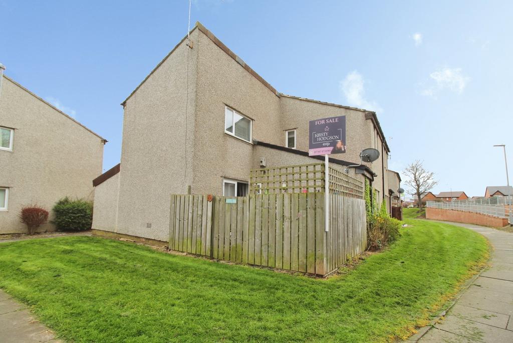 Plot Lane Ryton Cushycow Lane, Ryton NE40 2 bed flat - £60,000