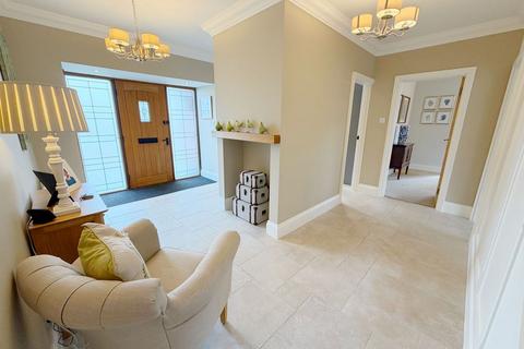 4 bedroom chalet for sale, Marsh Lane, Bedford MK44