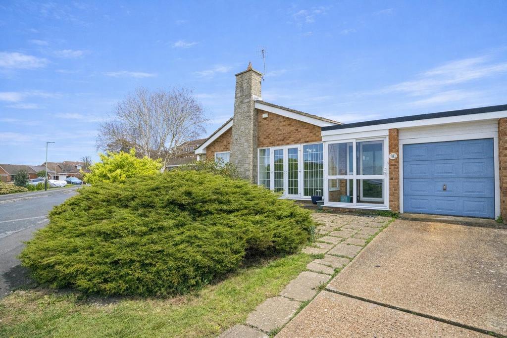 St Dominic Close St Leonards On Sea 3 Bed Detached Bungalow For Sale 