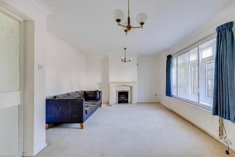 2 bedroom ground floor flat for sale, 6 Britway Court, Britway Road, Dinas Powys, V Of G. CF64 4AL