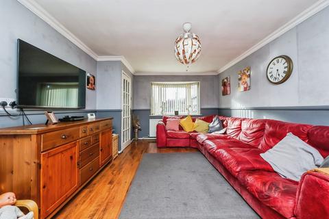3 bedroom semi-detached house for sale, Beatty Walk, Ilkeston