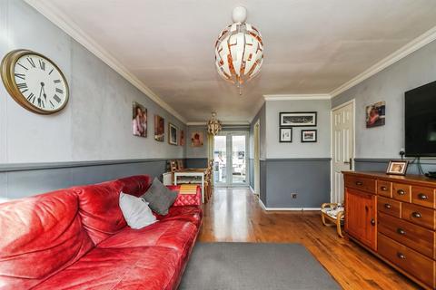 3 bedroom semi-detached house for sale, Beatty Walk, Ilkeston