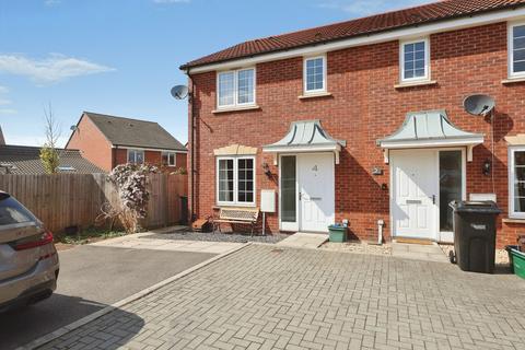 End of terrace house - Babdown Close, Gloucester