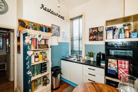 2 bedroom ground floor flat for sale, Ferringham Lane, Ferring, Worthing