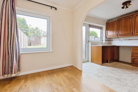 3 bedroom semi-detached house for sale, Sandhills, Belton LE12