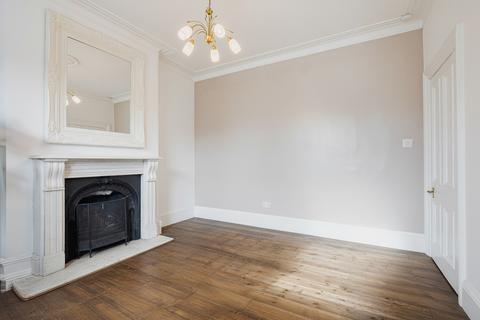 2 bedroom apartment to rent, Cedar Place, Aberdeen