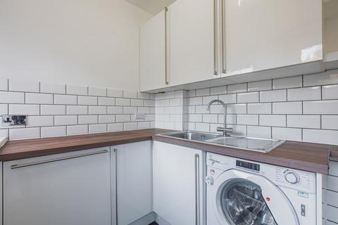 2 bedroom apartment to rent, Cedar Place, Aberdeen