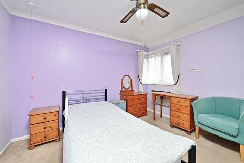 undefined, Broom Way, Camberley GU17