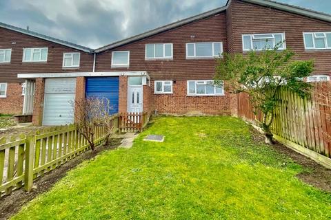 3 bedroom apartment to rent, Yew Tree Crescent, Melton Mowbray