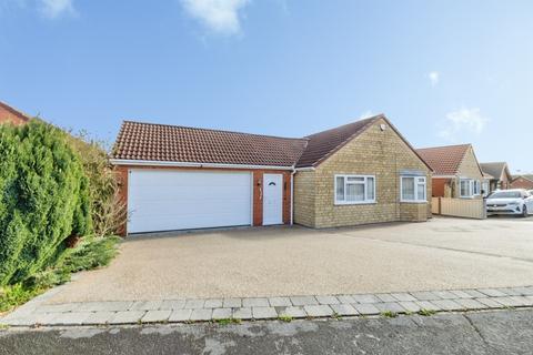 3 bedroom detached bungalow for sale, Elsham Crescent, LINCOLN