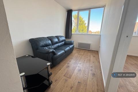 1 bedroom flat to rent, Dunstable Road, Luton, LU4