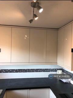 1 bedroom flat to rent, Knowles Close, West Drayton, UB7