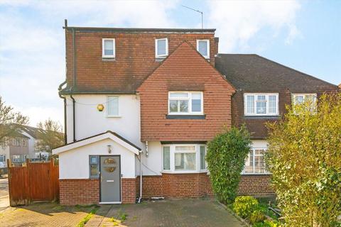 4 bedroom house to rent, Bennetts Avenue, Greenford UB6