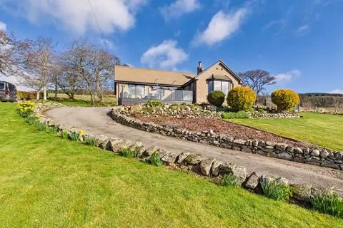 3 bedroom bungalow for sale