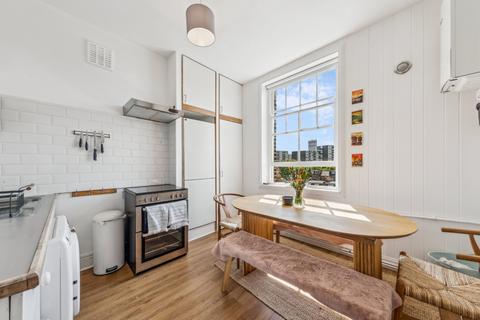 1 bedroom flat for sale, Primrose Mansions, Prince of Wales Drive, London