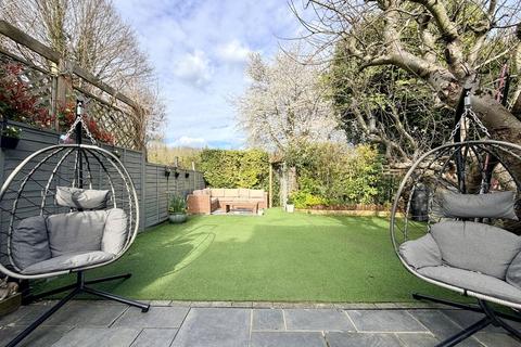 5 bedroom semi-detached house for sale, Clapton Approach, Wooburn Green HP10