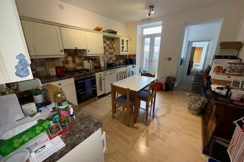 2 bedroom apartment for sale, South Marine Terrace, Aberystwyth SY23