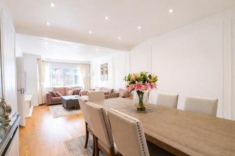 4 bedroom semi-detached house for sale, Stanmore HA7