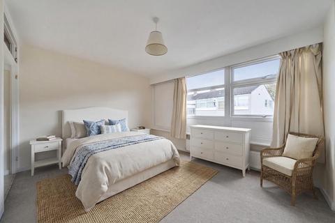 2 bedroom apartment for sale, Cedar Mount, Mottingham Lane, London, SE9