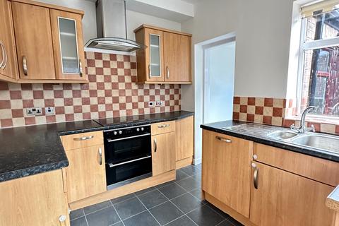 2 bedroom semi-detached house to rent, Manchester M23