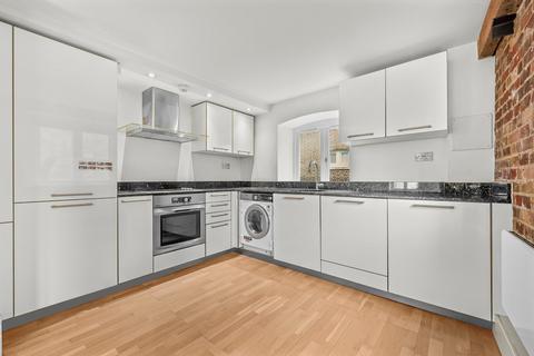 2 bedroom flat for sale, New Archers Court, 99 Rotherhithe Street, London, SE16
