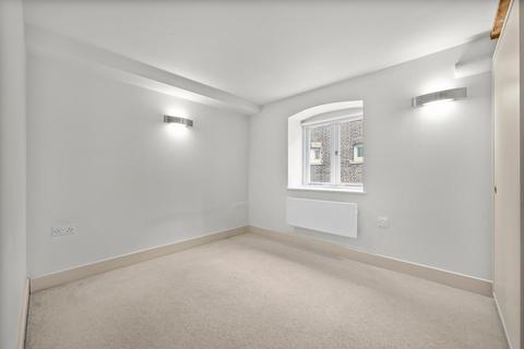 2 bedroom flat for sale, New Archers Court, 99 Rotherhithe Street, London, SE16