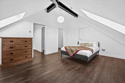 2 bedroom flat for sale, Canada Wharf, 255 Rotherhithe Street, London, SE16