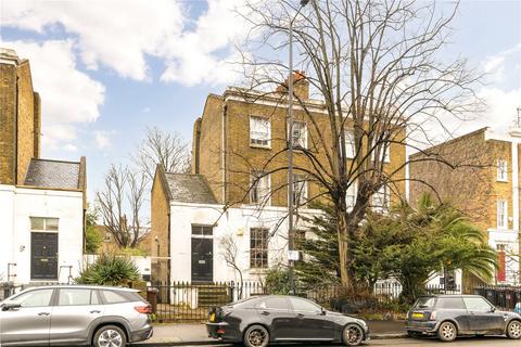3 bedroom maisonette for sale, Queensbridge Road, London Fields, London, E8