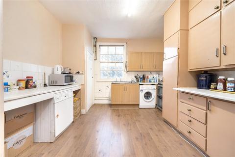 3 bedroom maisonette for sale, Queensbridge Road, London Fields, London, E8