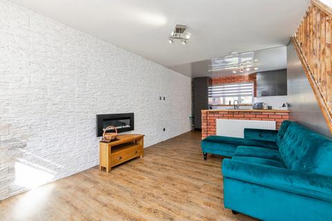 2 bedroom end of terrace house for sale, Thomas Court, Darlington, Durham, DL1