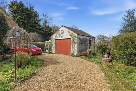 3 bedroom semi-detached house for sale, Stile End, Southern Green, Rushden, Herts