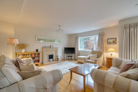 4 bedroom house for sale, Trotsworth Avenue, Virginia Water, GU25