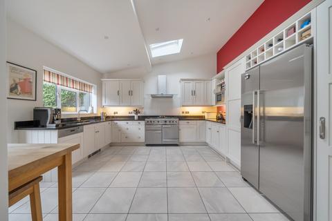4 bedroom house for sale, Trotsworth Avenue, Virginia Water, GU25