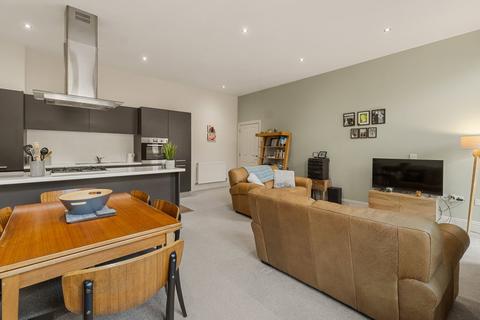 2 bedroom apartment for sale, Stainland Road, Halifax HX4