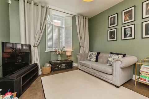 3 bedroom end of terrace house for sale, Hengaston Street, Bristol, Somerset, BS3