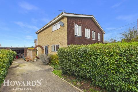 3 bedroom semi-detached house for sale, Beverley Close, South Oulton Broad