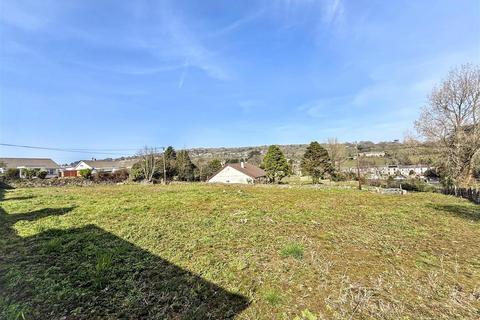Land for sale, The Close, Lanner