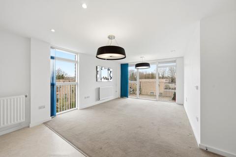2 bedroom flat for sale, Lilywhite Drive, Cambridge, CB4