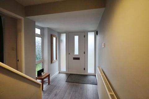 4 bedroom detached house for sale, Hillcrest Avenue, Burton-on-Trent, DE15