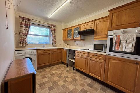 2 bedroom flat for sale, Coddenham Road, Ipswich IP6