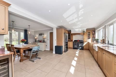 6 bedroom detached house for sale, Station Road, Baldock SG7