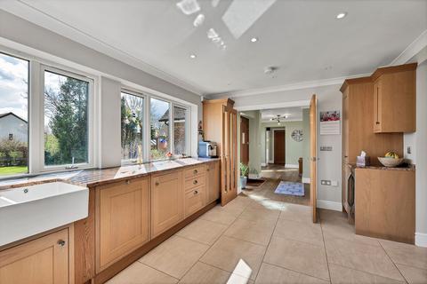6 bedroom detached house for sale, Station Road, Baldock SG7