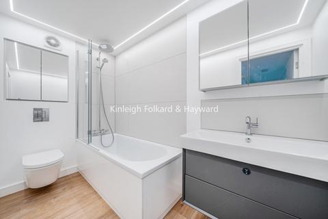 2 bedroom flat to rent, Brixton Road, London, SW9